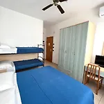 Montecarlo Ξενοδοχείο Μιλάνο Μαριτίμα