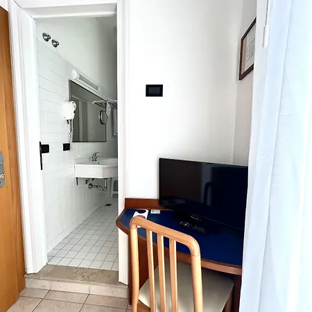 Montecarlo 3*