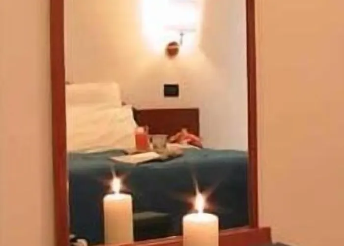 Otel Montecarlo 3*