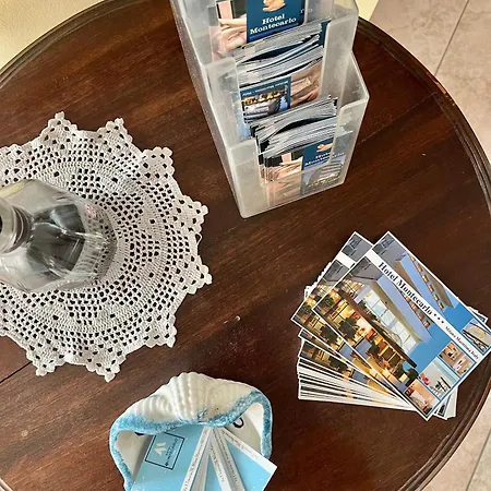 호텔 Montecarlo 3*