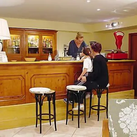 Montecarlo Hotel