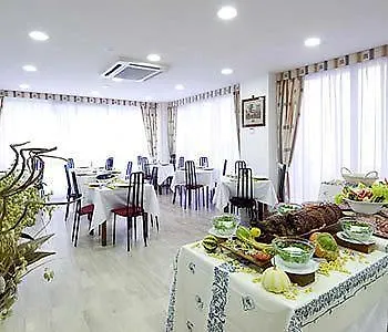 Montecarlo 3*
