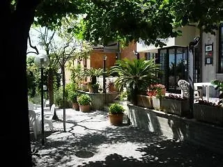 Montecarlo Hotel Milano Marittima